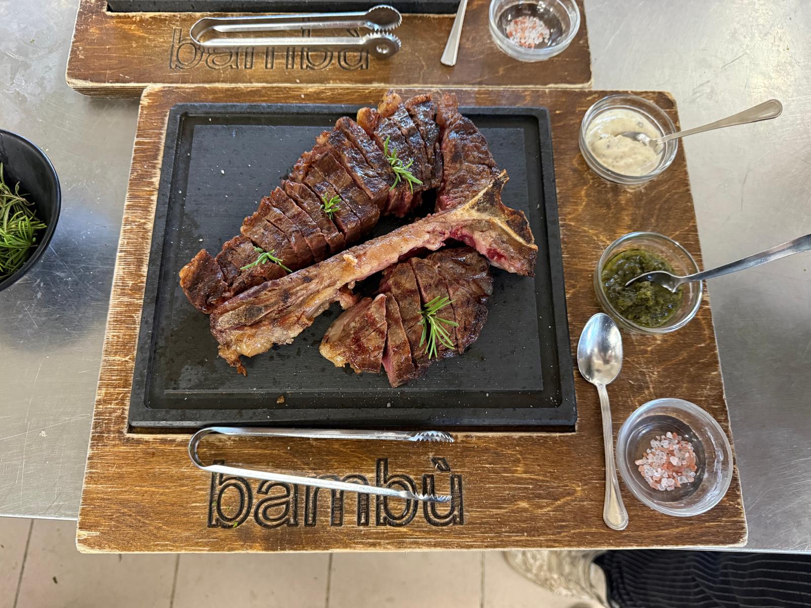Carni alla griglia Bambù